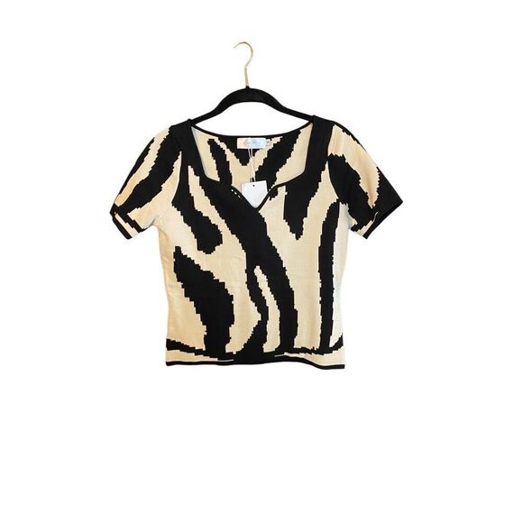 Knit mix NWT, women’s black and cream, short sleeve knit sweater S/small - Picture 1 of 4